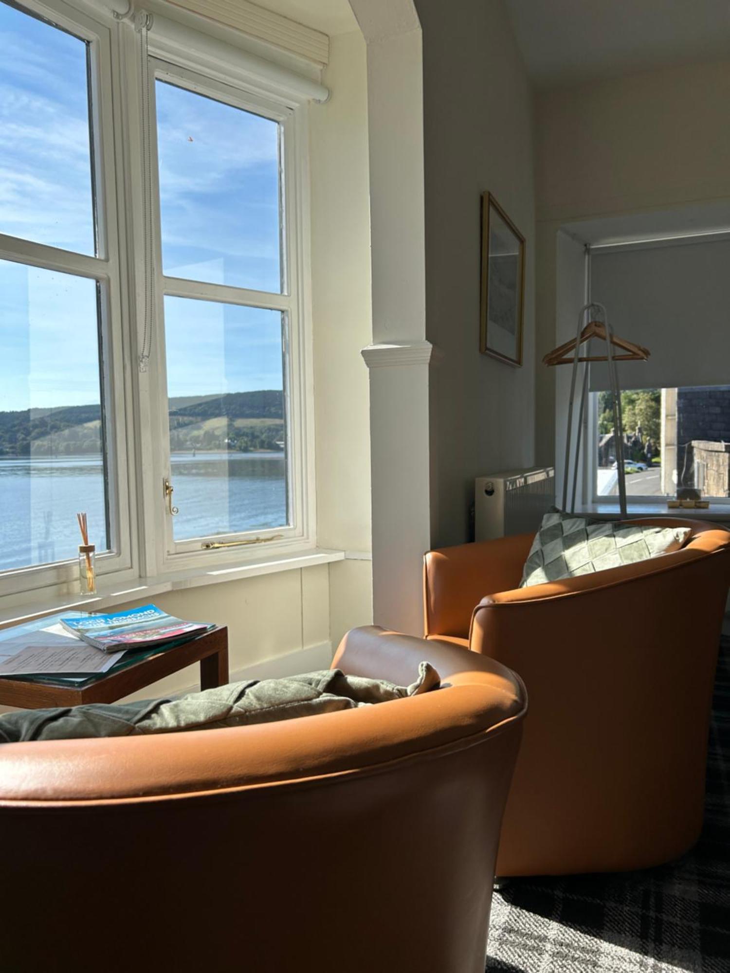 The Rhu Inn Экстерьер фото